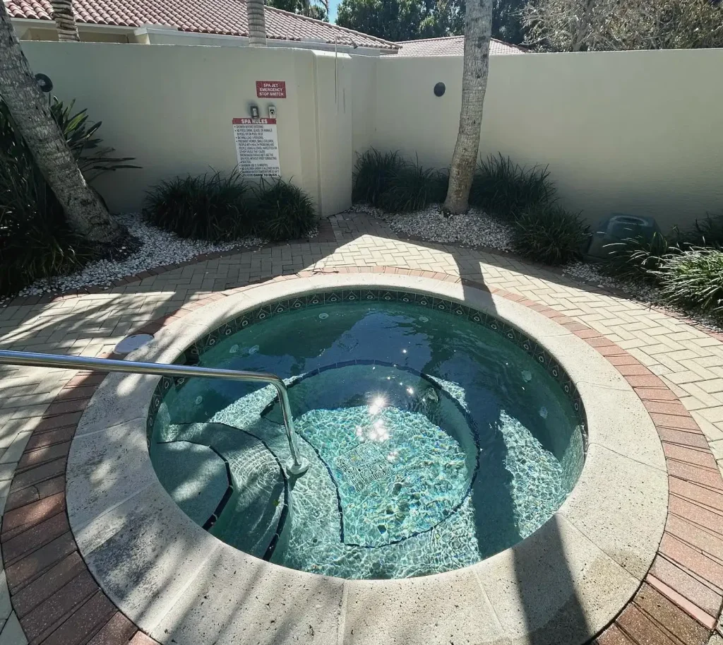 Exploring Lochmoor Waterway Estates A Scenic Waterfront Community